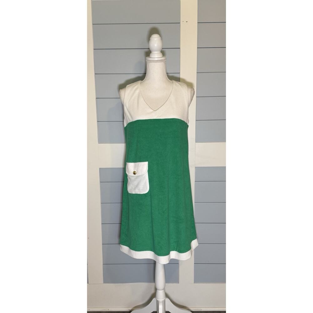 Tuckernuck Green and White Colorblock Kelly Dress in Size Medium Cover-Up